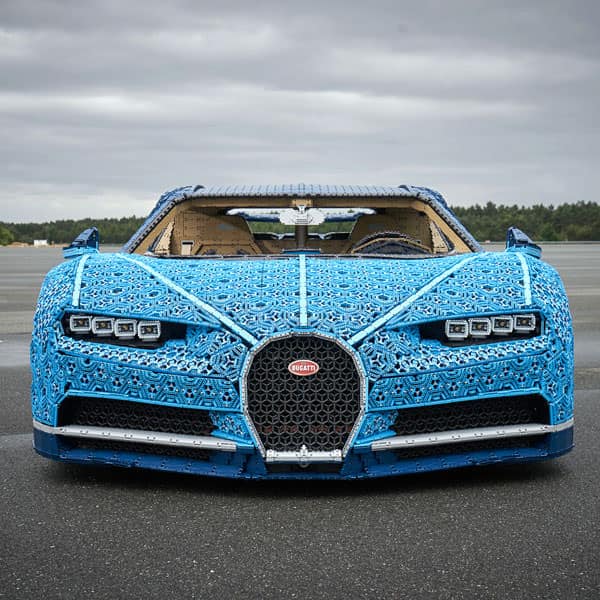 Drivable LEGO Technic Bugatti Chiron