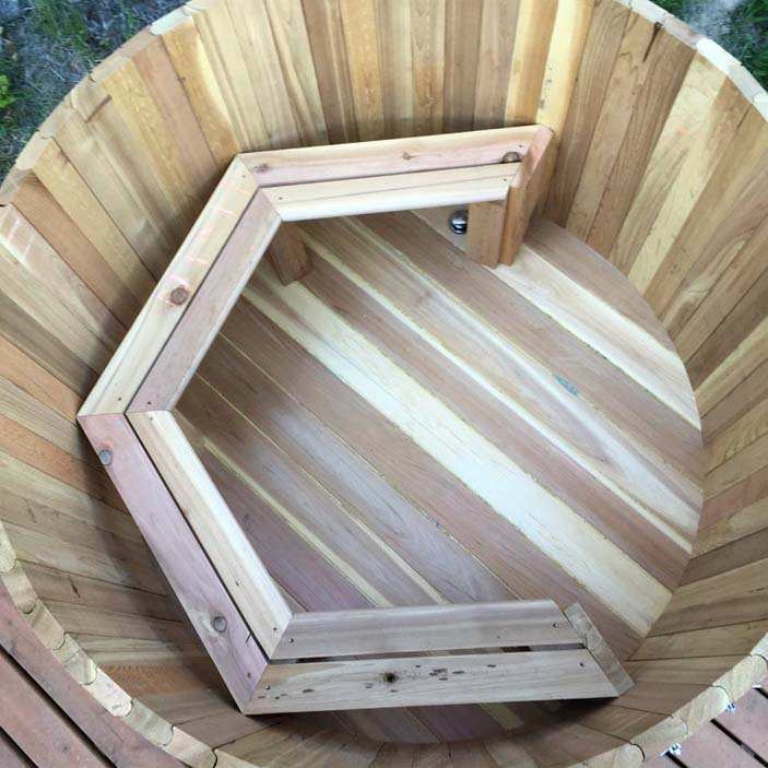 DIY Wood Hot Tub