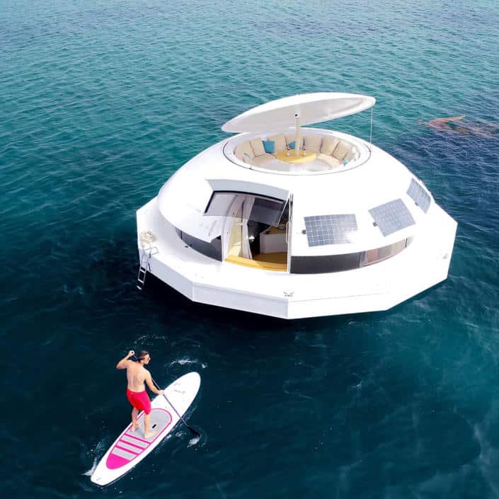 Solar Powered Luxury Floating Hotel Suite6.jpg