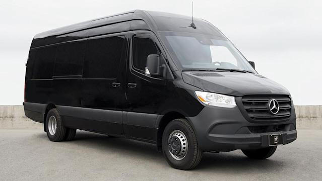 Mercedes-Benz Sprinter Limousine – Suckstobebroke