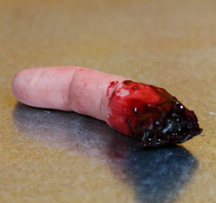 Severed Finger Prank2.jpg