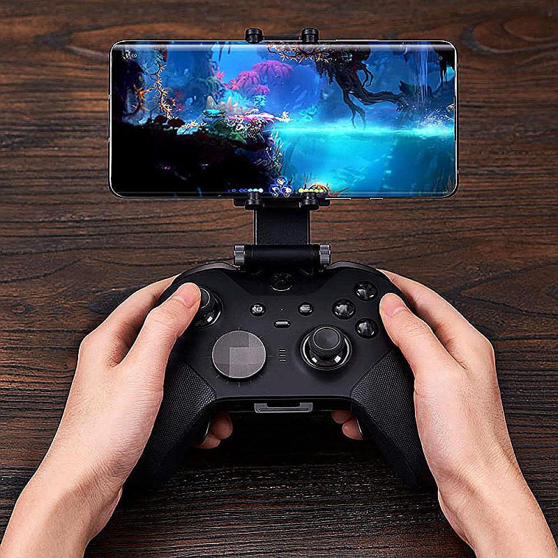 Mobile Gaming Clip For Xbox One Controller.jpg