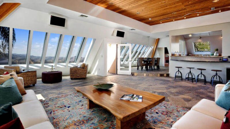 Malibu Pyramid House3.jpg