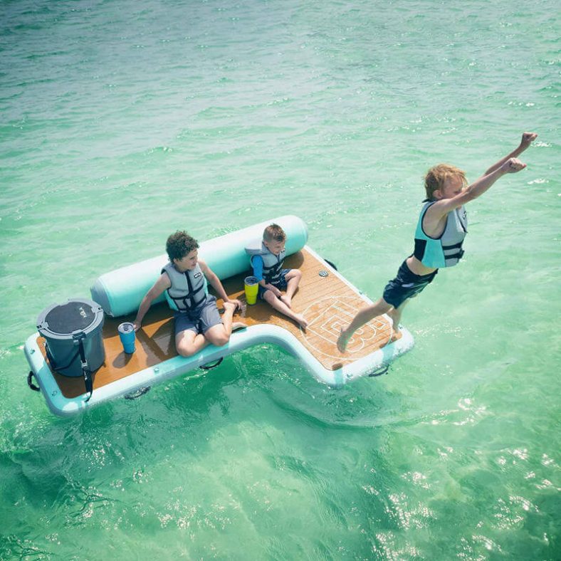The Bote Inflatable Dock Hangout Provides a Perfect Place to Bask in ...