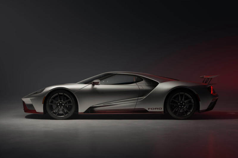2022 Ford's GT LM Edition2.jpg