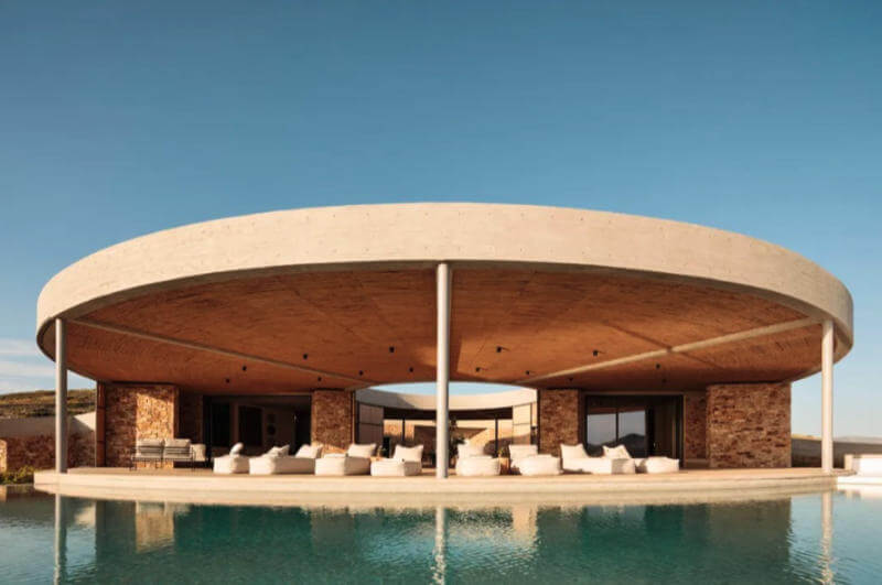 Antiparos-Cronus 3.jpg