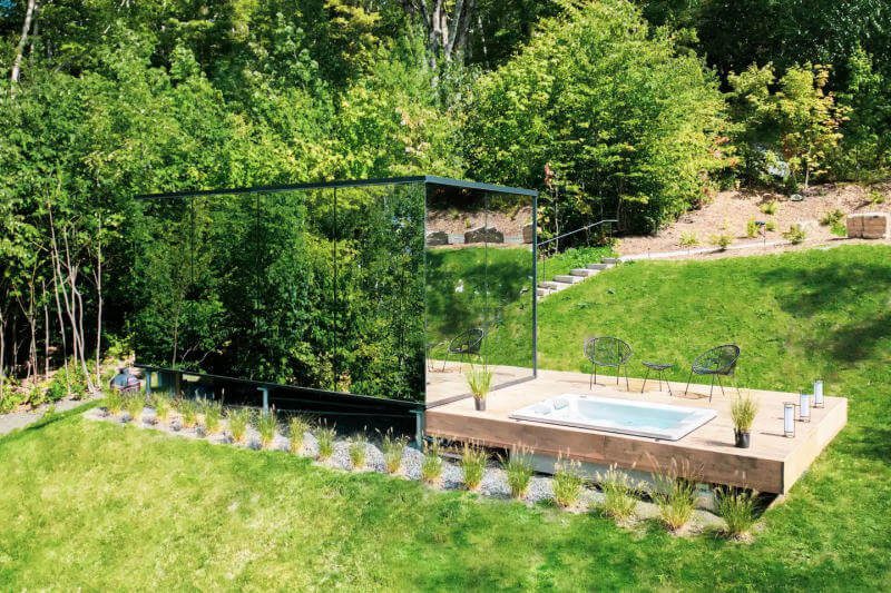 Luxury Glass Tiny House3.jpg