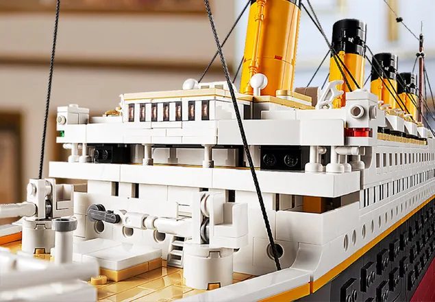 LEGO Titanic 3