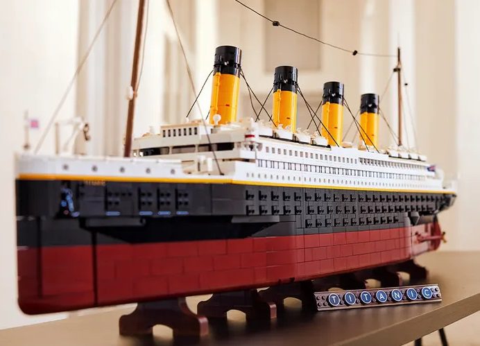 LEGO Titanic6