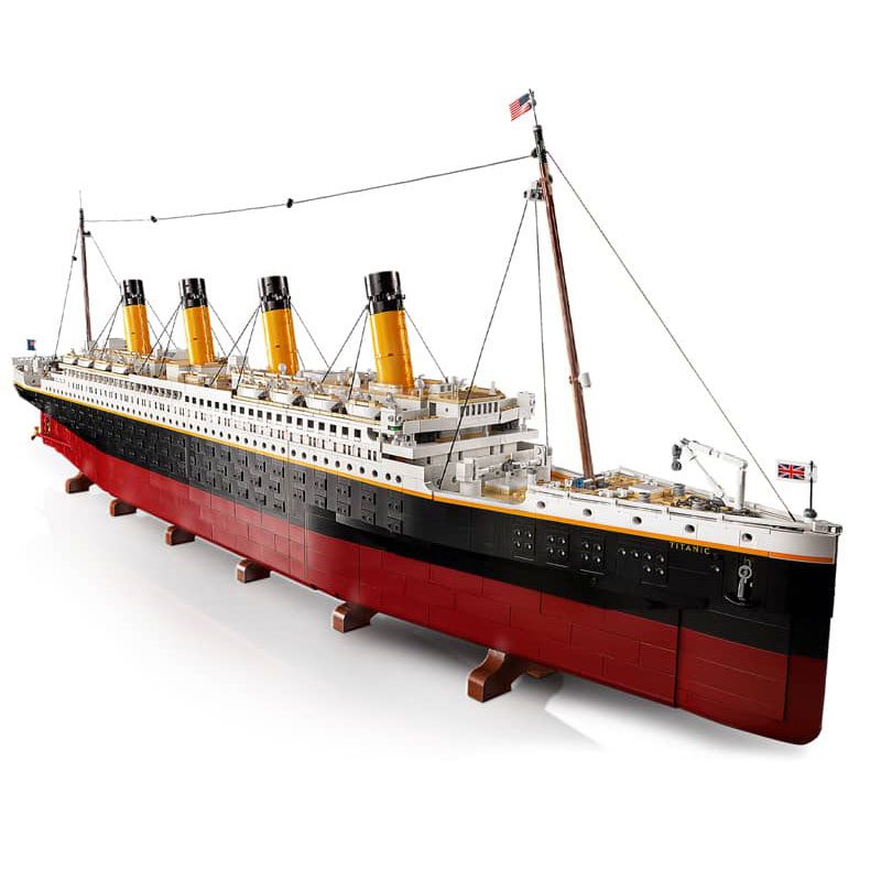 Lego Titanic 9090 Pieces Xl