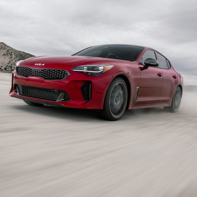 2023 Kia Stinger 11