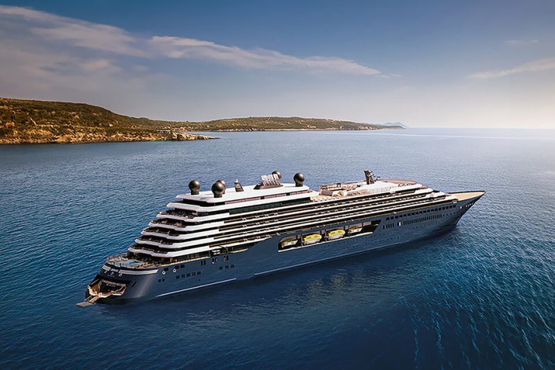 Ritz Carlton Luminara Yacht