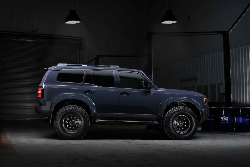 Arctic Trucks Toyota Land Cruiser 250 